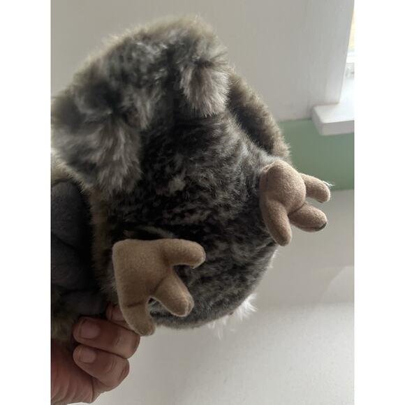 Wizarding World Of Harry Potter Official 9" Pidwidgeon Ron's Owl Plush Toy - Picture 6 of 7